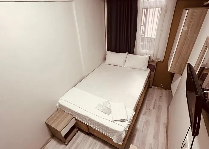 Sera * Provincia di Istanbul